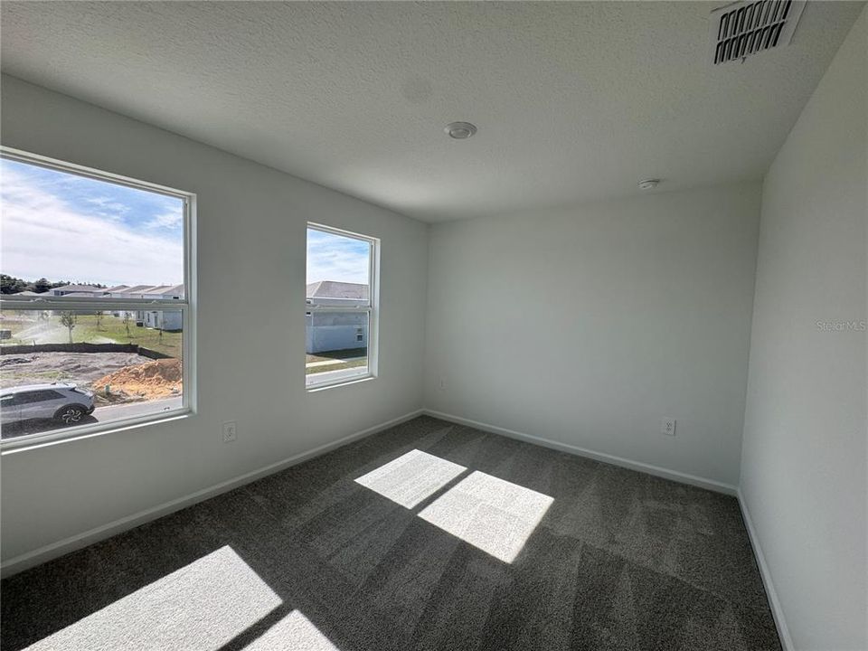 En Renta: $2,250 (5 camas, 2 baños, 2112 Pies cuadrados)