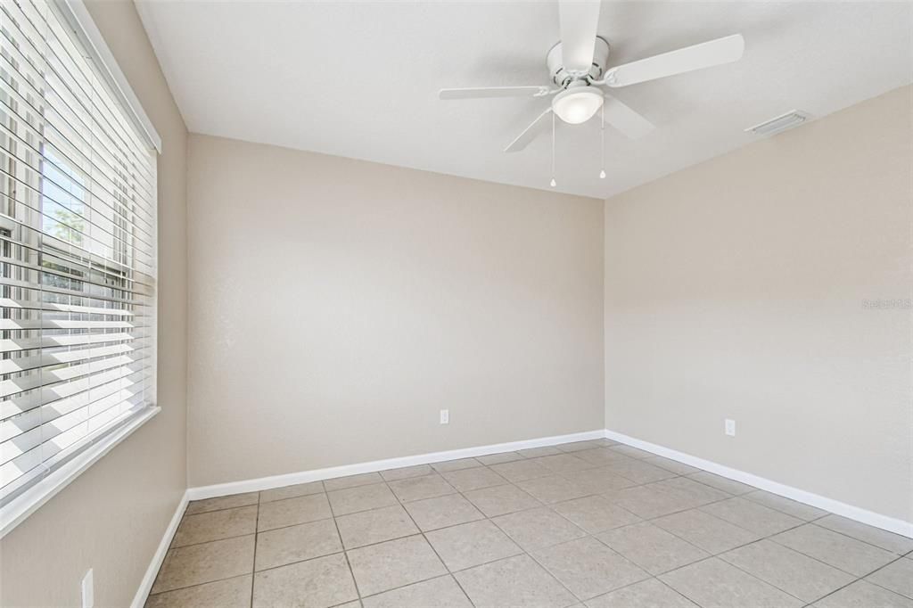 Activo con contrato: $759,000 (4 camas, 0 baños, 1624 Pies cuadrados)