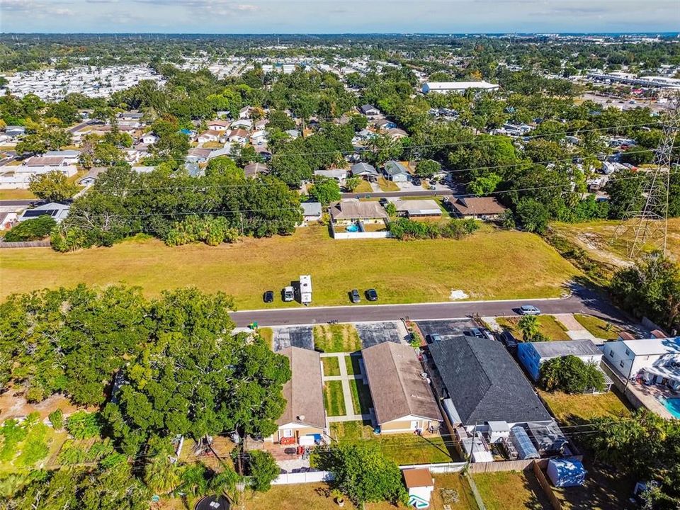 Activo con contrato: $759,000 (4 camas, 0 baños, 1624 Pies cuadrados)