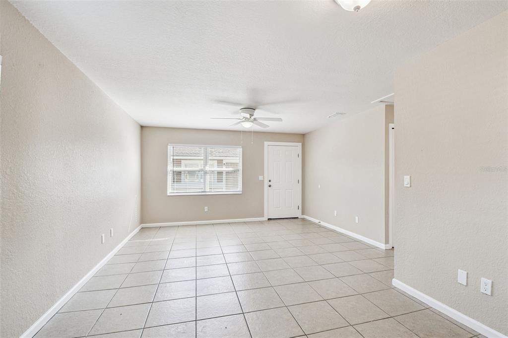 Activo con contrato: $759,000 (4 camas, 0 baños, 1624 Pies cuadrados)