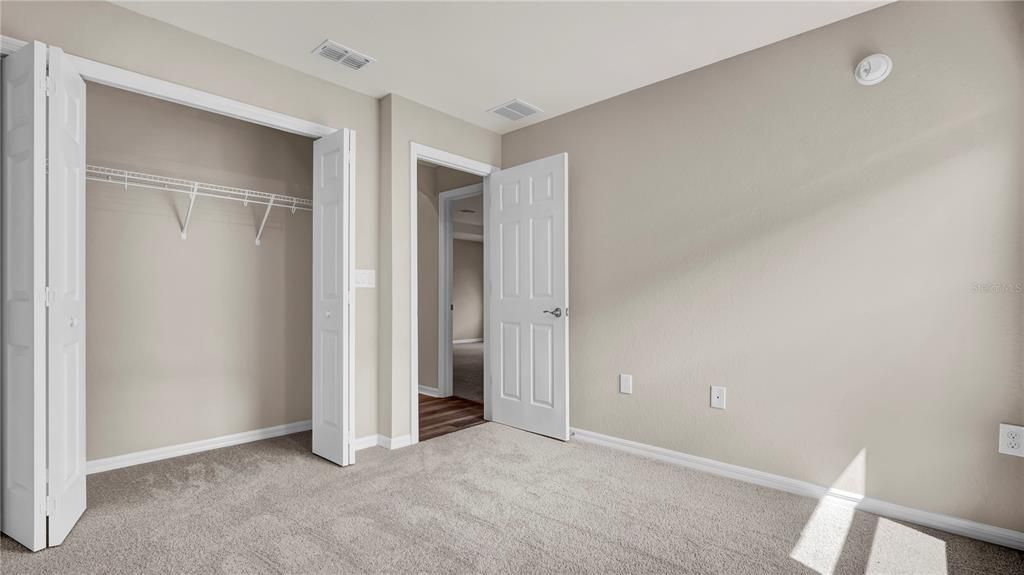 For Rent: $2,300 (4 beds, 2 baths, 1855 Square Feet)