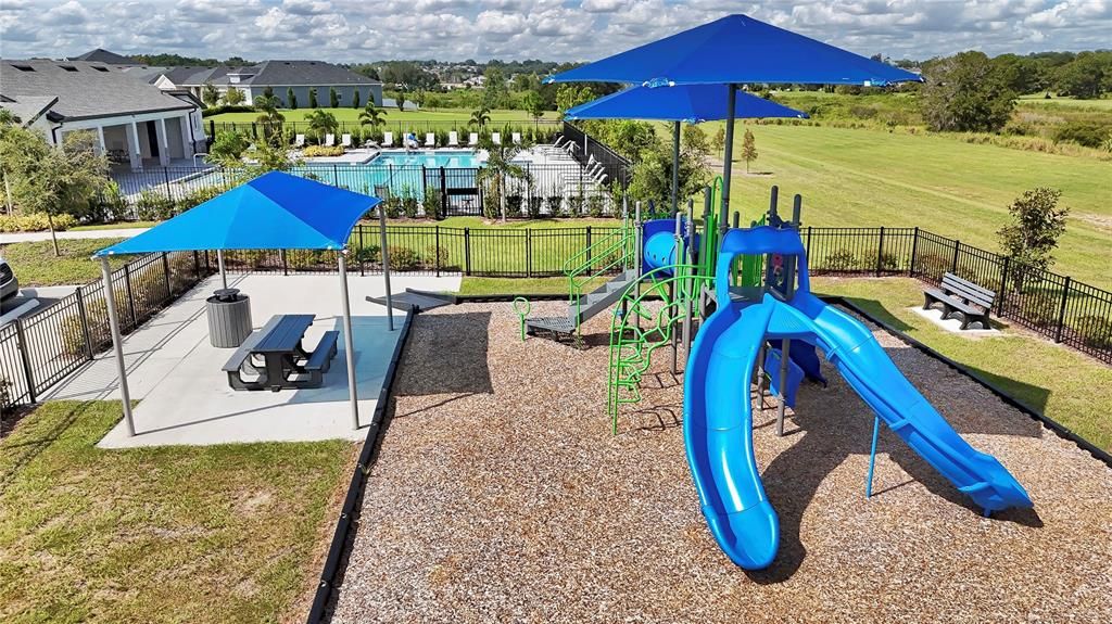 For Rent: $2,300 (4 beds, 2 baths, 1855 Square Feet)