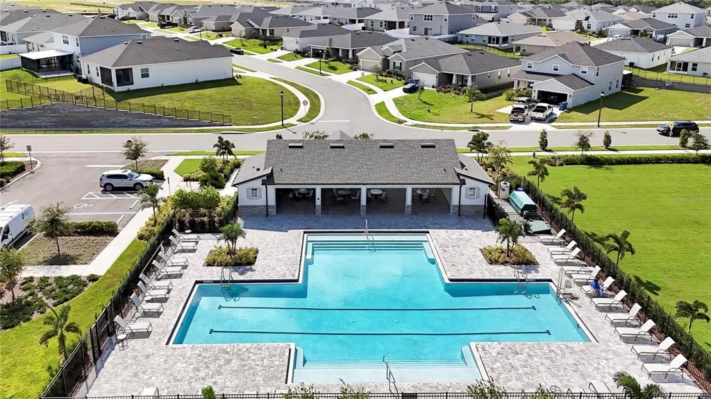 For Rent: $2,300 (4 beds, 2 baths, 1855 Square Feet)