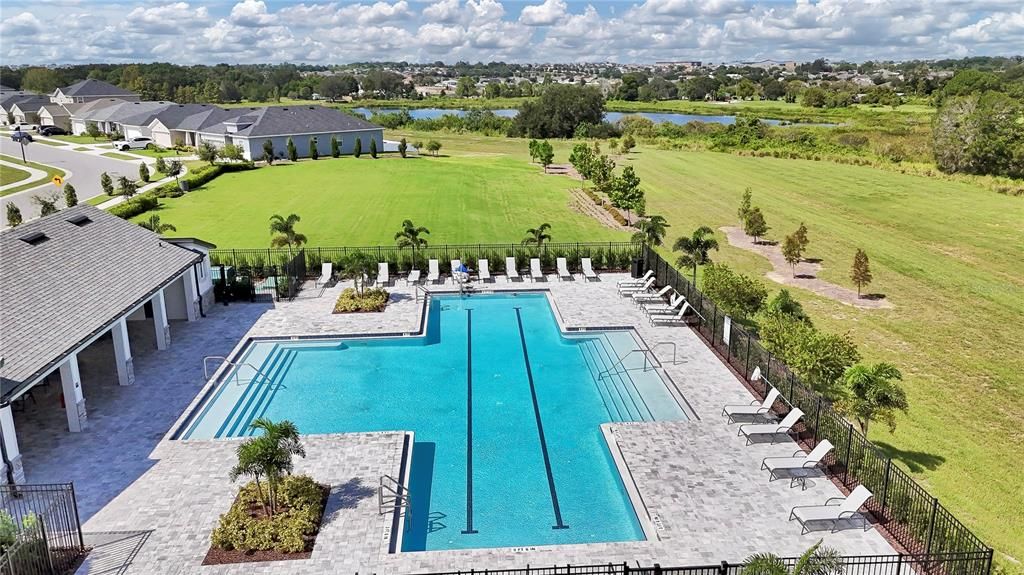 For Rent: $2,300 (4 beds, 2 baths, 1855 Square Feet)