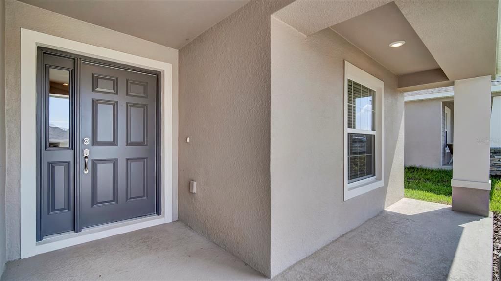 For Rent: $2,300 (4 beds, 2 baths, 1855 Square Feet)