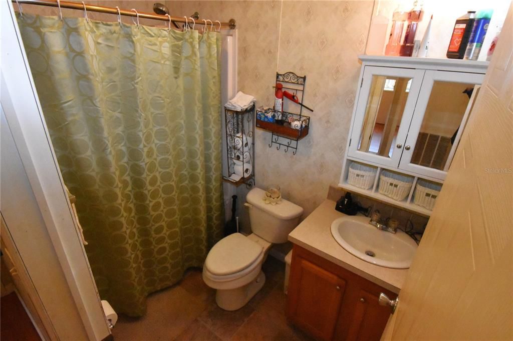 На продажу: $284,900 (3 спален, 2 ванн, 1782 Квадратных фут)