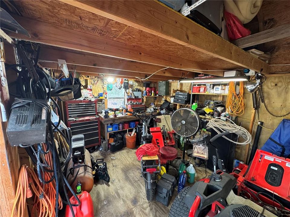 На продажу: $284,900 (3 спален, 2 ванн, 1782 Квадратных фут)