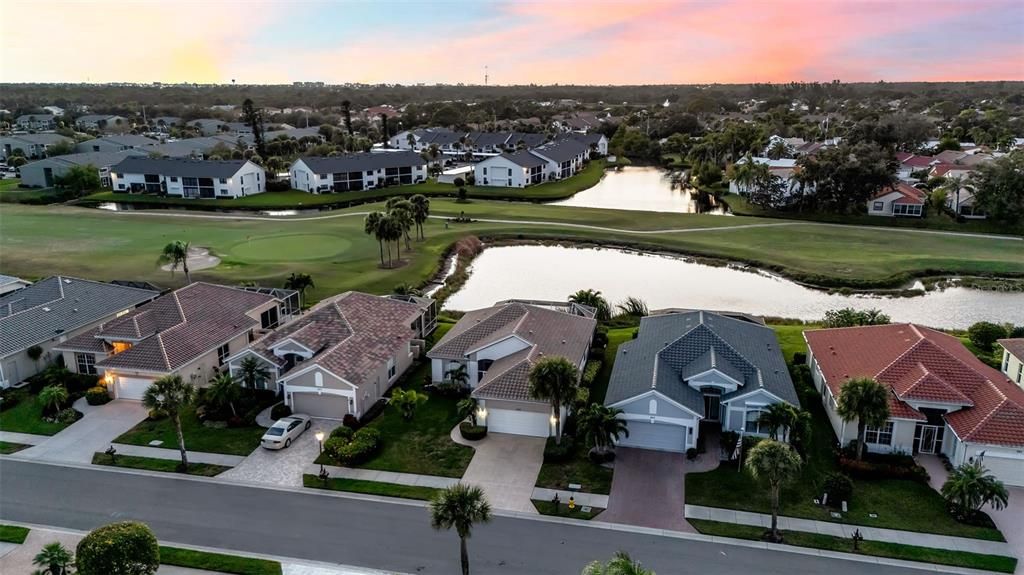 合同活跃: $489,000 (3 贝兹, 2 浴室, 1657 平方英尺)