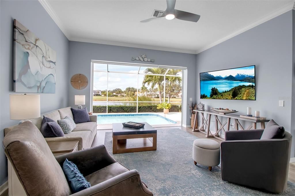 合同活跃: $489,000 (3 贝兹, 2 浴室, 1657 平方英尺)