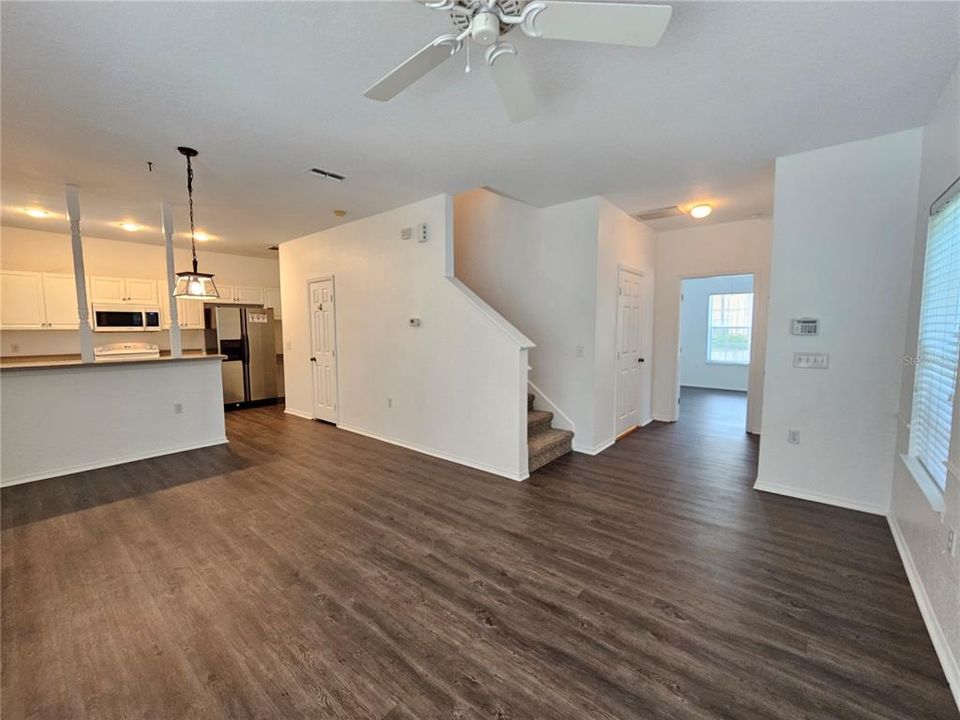 В аренду: $2,180 (3 спален, 2 ванн, 1764 Квадратных фут)