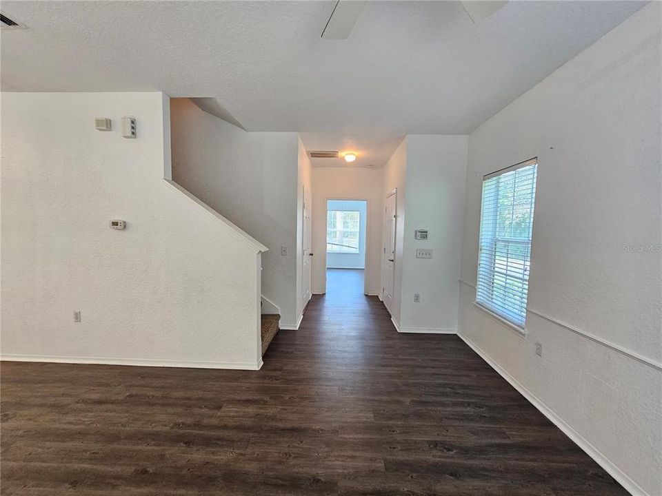 В аренду: $2,180 (3 спален, 2 ванн, 1764 Квадратных фут)