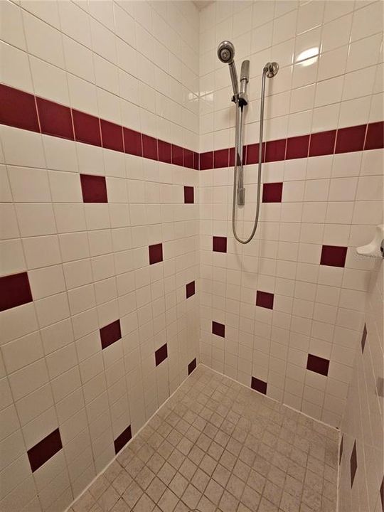 В аренду: $2,180 (3 спален, 2 ванн, 1764 Квадратных фут)