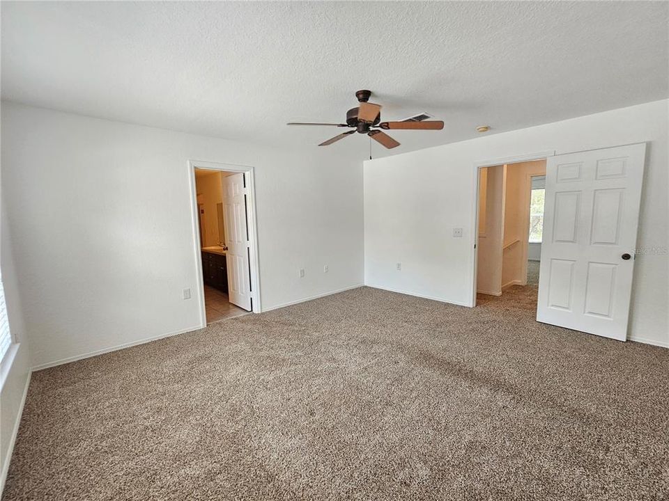 В аренду: $2,180 (3 спален, 2 ванн, 1764 Квадратных фут)