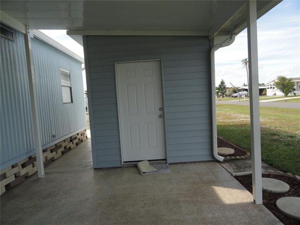 На продажу: $169,900 (2 спален, 2 ванн, 1476 Квадратных фут)