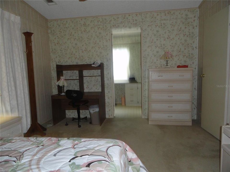 На продажу: $169,900 (2 спален, 2 ванн, 1476 Квадратных фут)