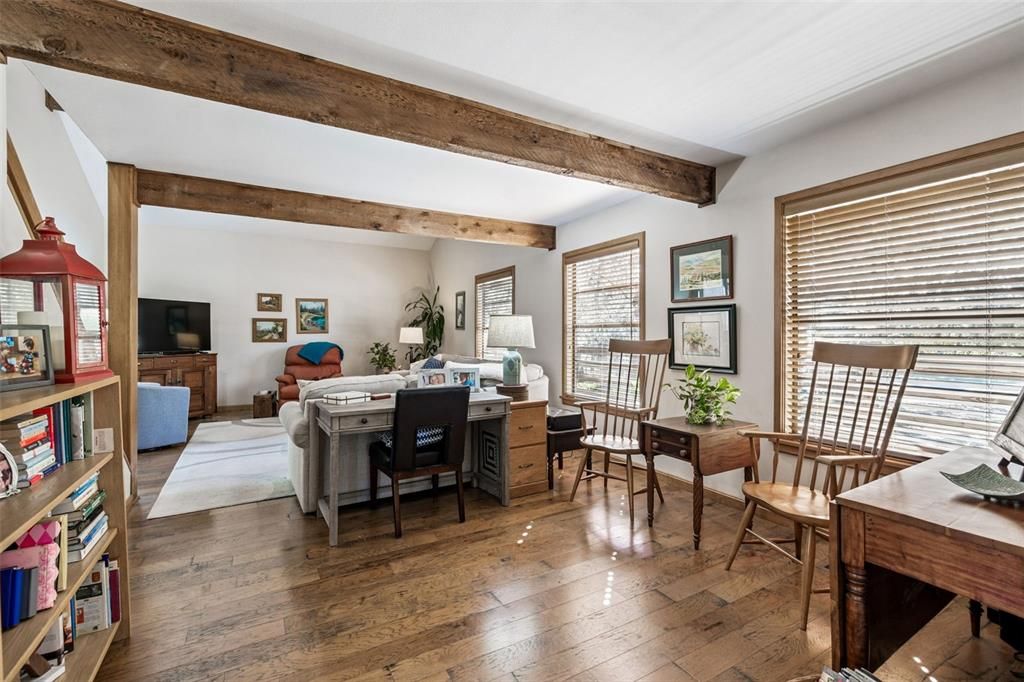 待售: $475,000 (3 贝兹, 2 浴室, 1918 平方英尺)