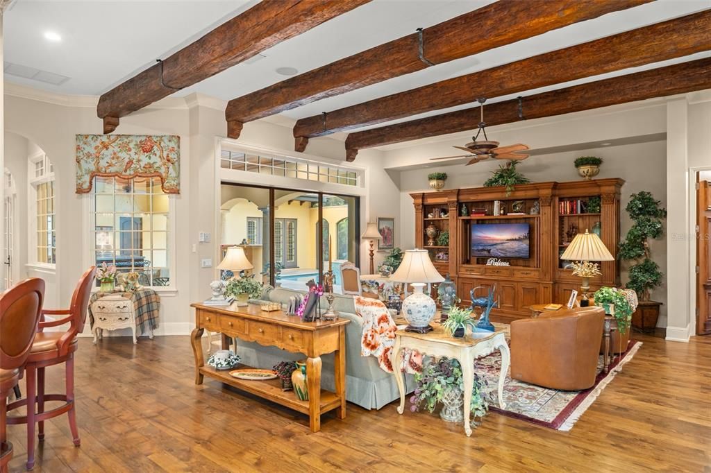 For Sale: $3,250,000 (3 beds, 3 baths, 4089 Square Feet)