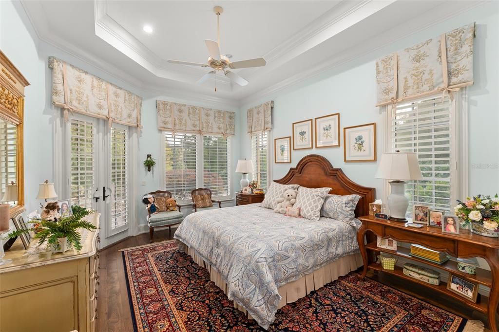 For Sale: $3,250,000 (3 beds, 3 baths, 4089 Square Feet)