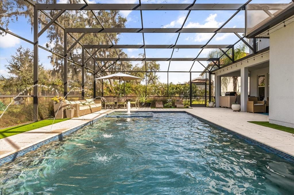 For Sale: $950,000 (5 beds, 4 baths, 4049 Square Feet)