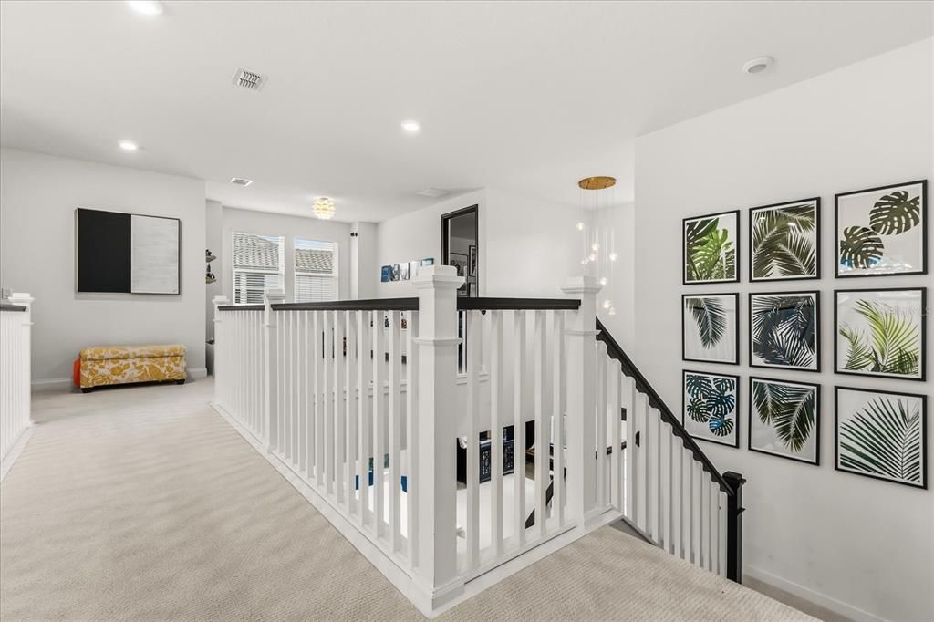 For Sale: $950,000 (5 beds, 4 baths, 4049 Square Feet)