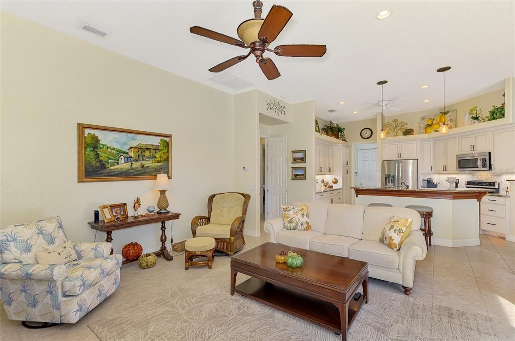 For Sale: $514,900 (3 beds, 2 baths, 2132 Square Feet)