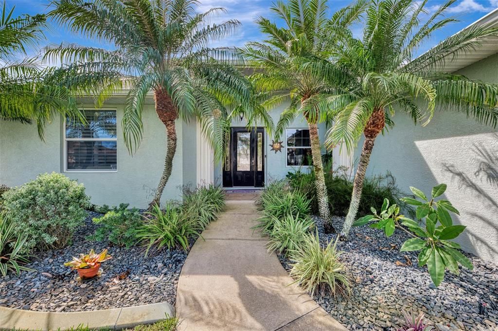 For Sale: $514,900 (3 beds, 2 baths, 2132 Square Feet)