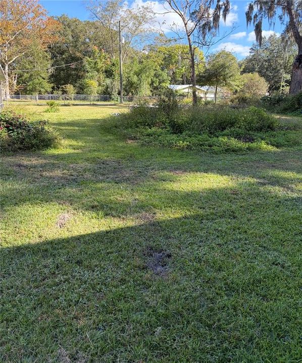 Active With Contract: $185,000 (3 beds, 2 baths, 1388 Square Feet)