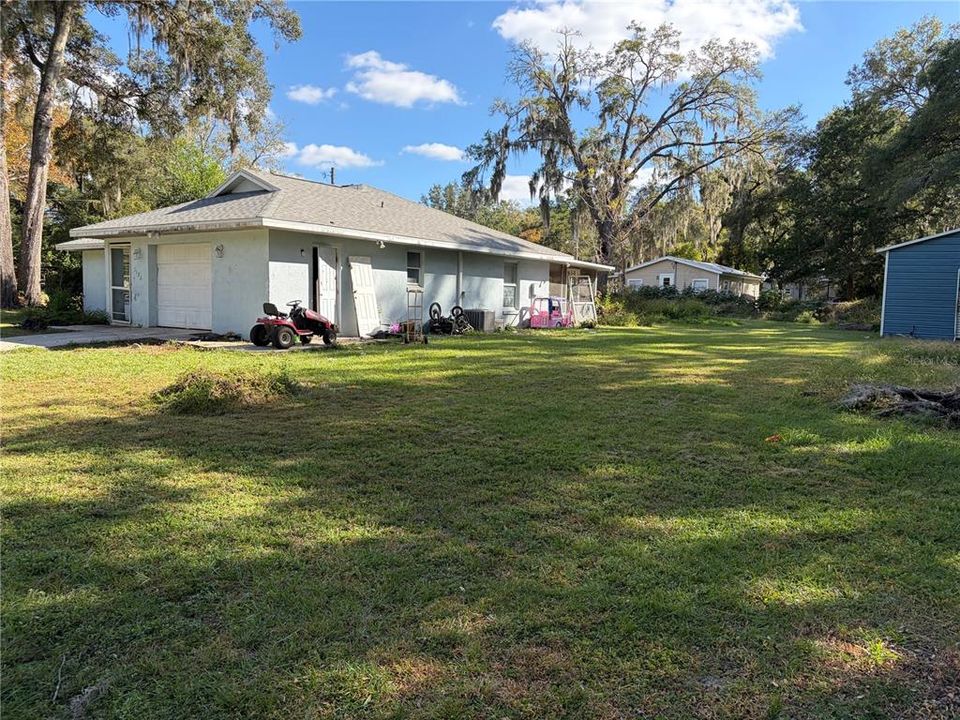Active With Contract: $185,000 (3 beds, 2 baths, 1388 Square Feet)