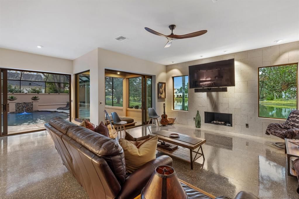 For Sale: $2,595,000 (4 beds, 3 baths, 3953 Square Feet)