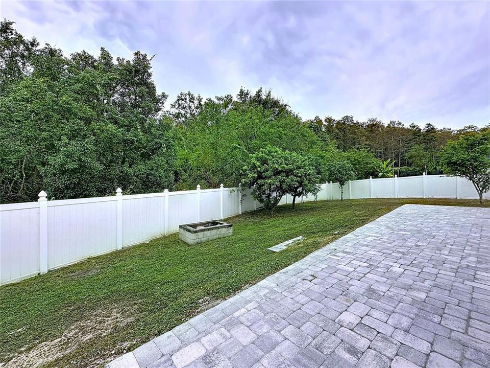 Под контрактом: $430,000 (3 спален, 3 ванн, 3085 Квадратных фут)