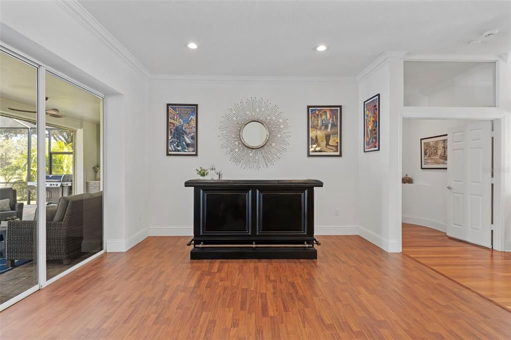 For Sale: $860,000 (4 beds, 3 baths, 3640 Square Feet)