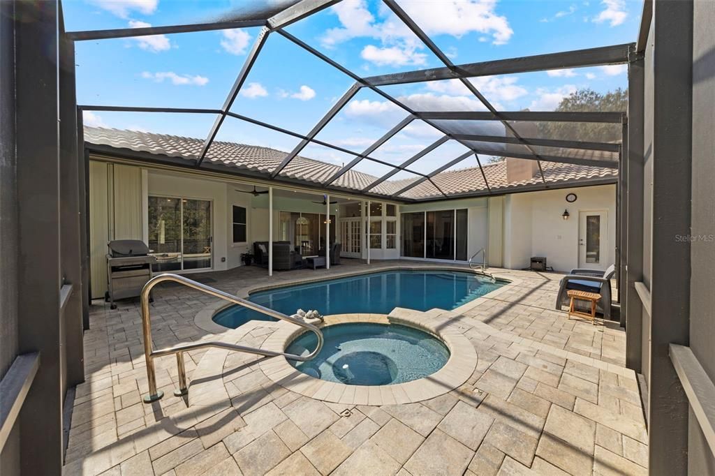 For Sale: $860,000 (4 beds, 3 baths, 3640 Square Feet)