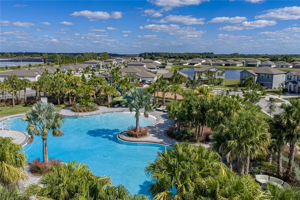 For Sale: $430,000 (6 beds, 3 baths, 2634 Square Feet)