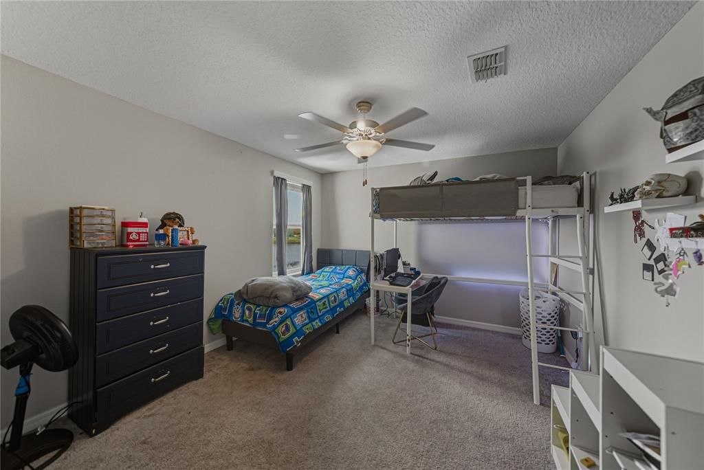 For Sale: $430,000 (6 beds, 3 baths, 2634 Square Feet)