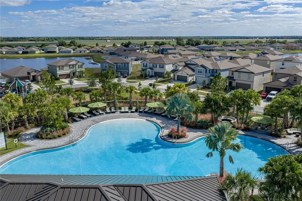 For Sale: $430,000 (6 beds, 3 baths, 2634 Square Feet)