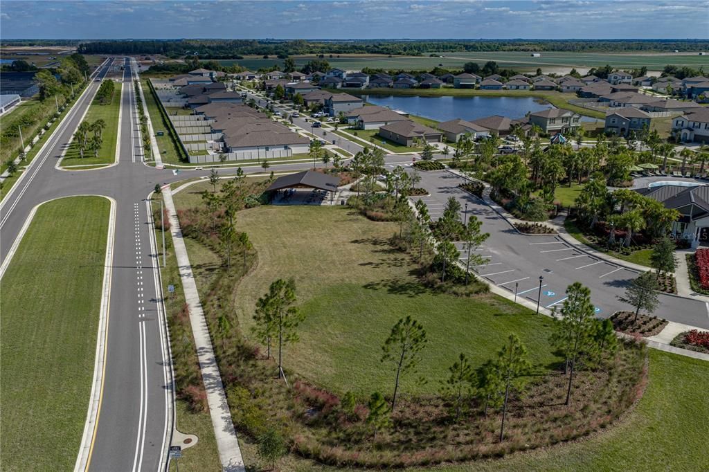 For Sale: $430,000 (6 beds, 3 baths, 2634 Square Feet)