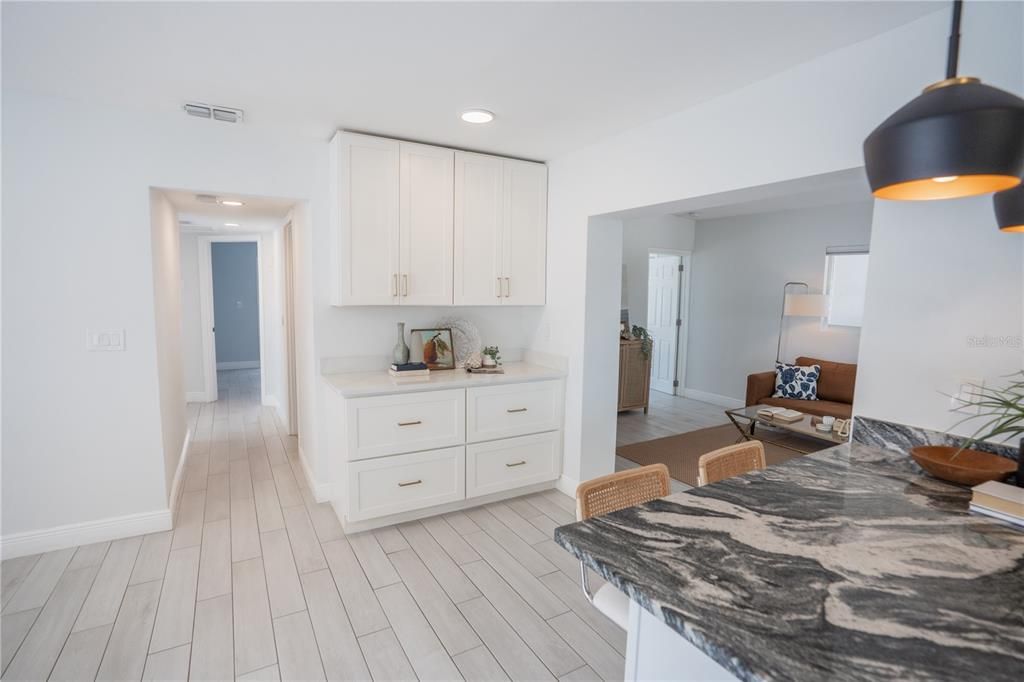 Activo con contrato: $564,999 (3 camas, 2 baños, 1693 Pies cuadrados)