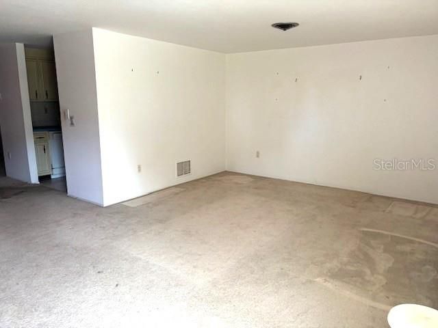 待售: $249,900 (2 贝兹, 2 浴室, 1271 平方英尺)