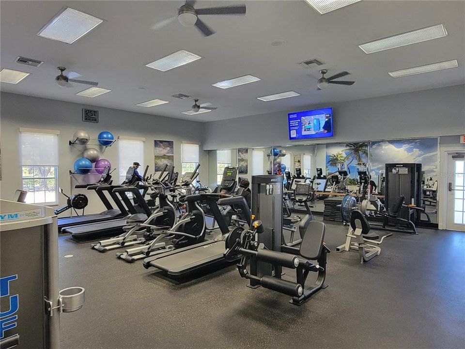 For Sale: $220,000 (3 beds, 2 baths, 1524 Square Feet)