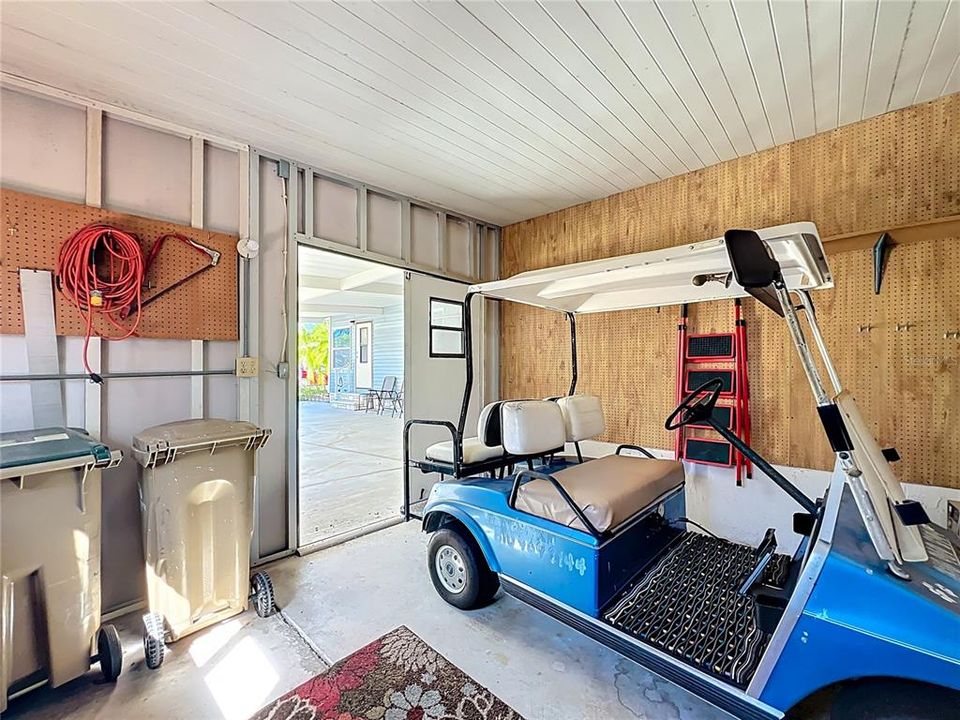 For Sale: $220,000 (3 beds, 2 baths, 1524 Square Feet)