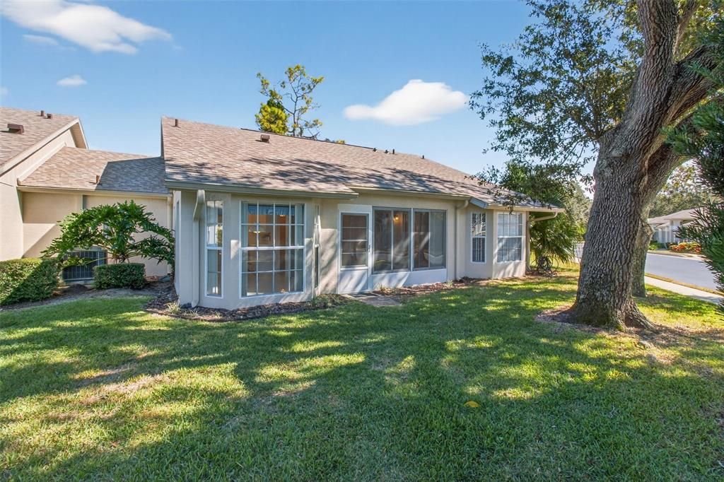 For Sale: $345,000 (2 beds, 2 baths, 1325 Square Feet)