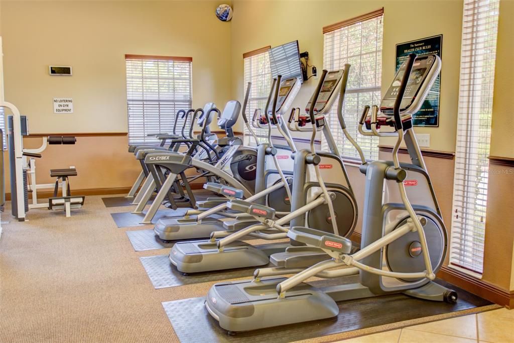 For Sale: $715,000 (4 beds, 3 baths, 2574 Square Feet)