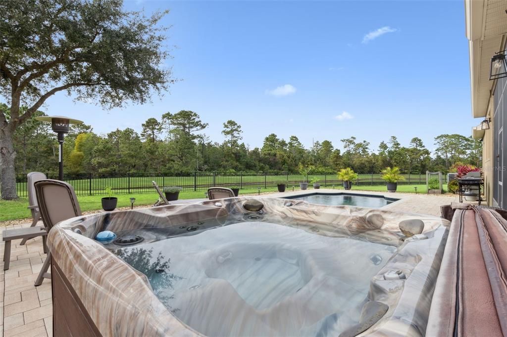 For Sale: $715,000 (4 beds, 3 baths, 2574 Square Feet)