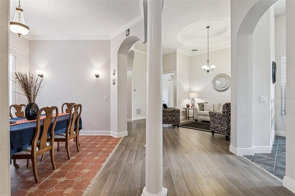 For Sale: $715,000 (4 beds, 3 baths, 2574 Square Feet)