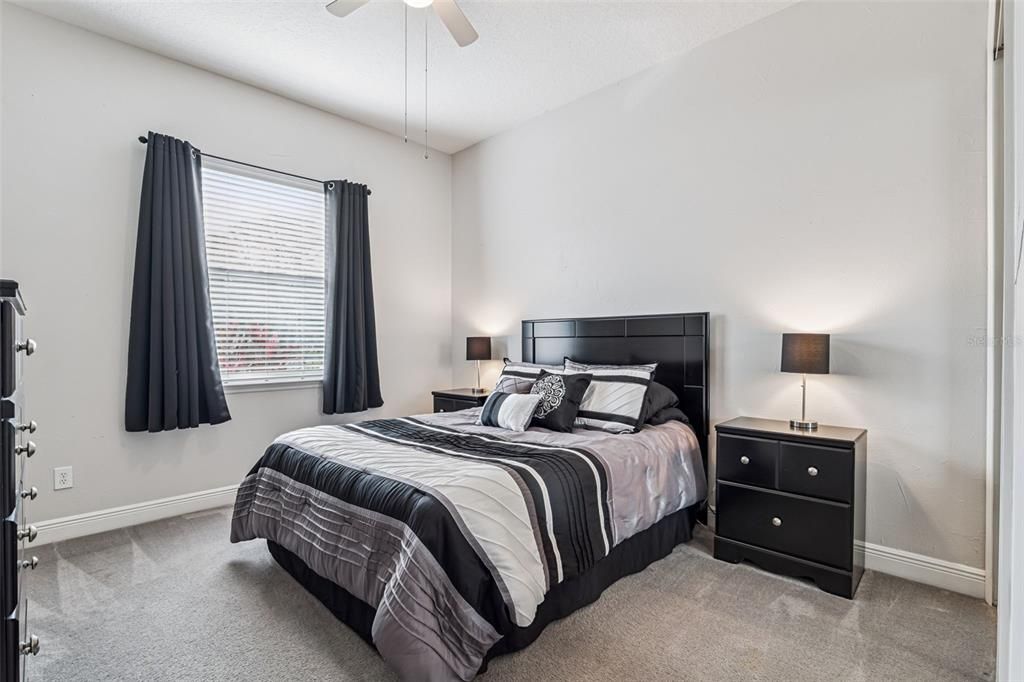 For Sale: $715,000 (4 beds, 3 baths, 2574 Square Feet)