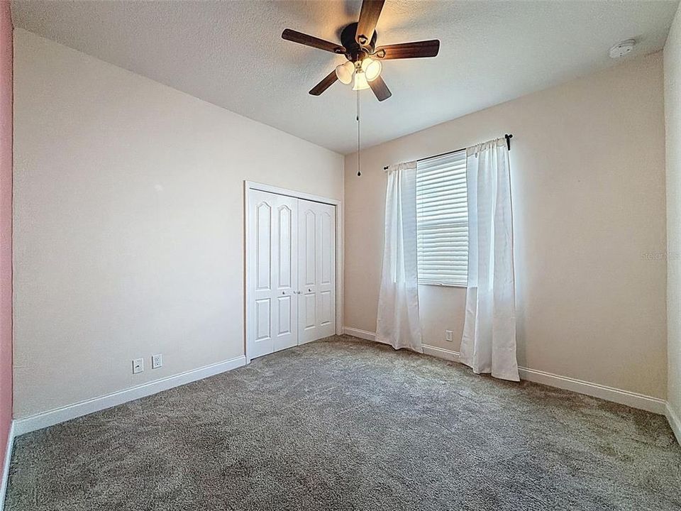 For Sale: $399,900 (3 beds, 2 baths, 2085 Square Feet)