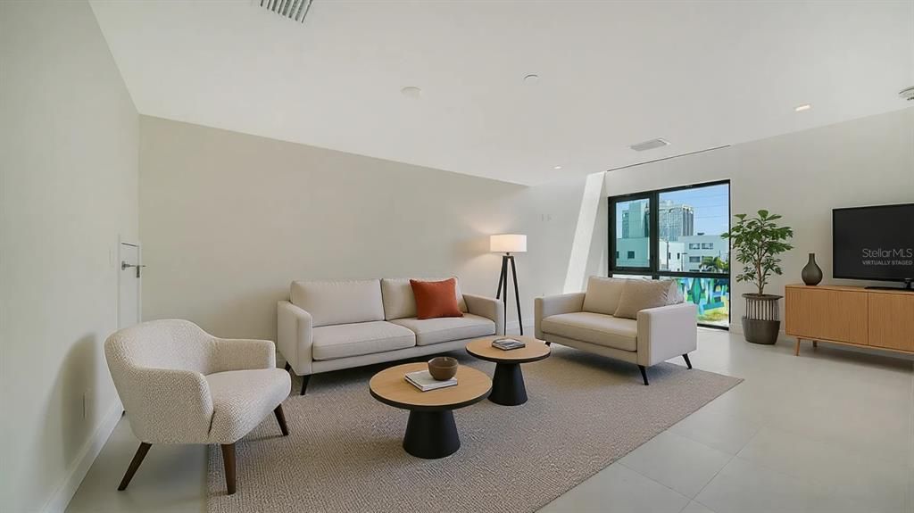 На продажу: $799,500 (2 спален, 2 ванн, 1006 Квадратных фут)