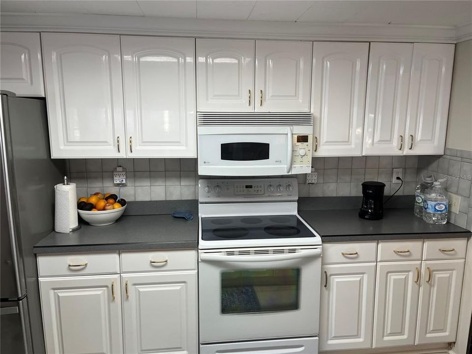 待售: $185,000 (2 贝兹, 2 浴室, 1532 平方英尺)