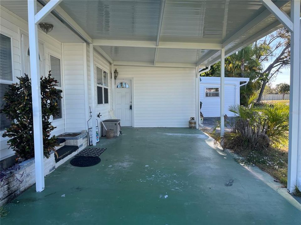 待售: $185,000 (2 贝兹, 2 浴室, 1532 平方英尺)