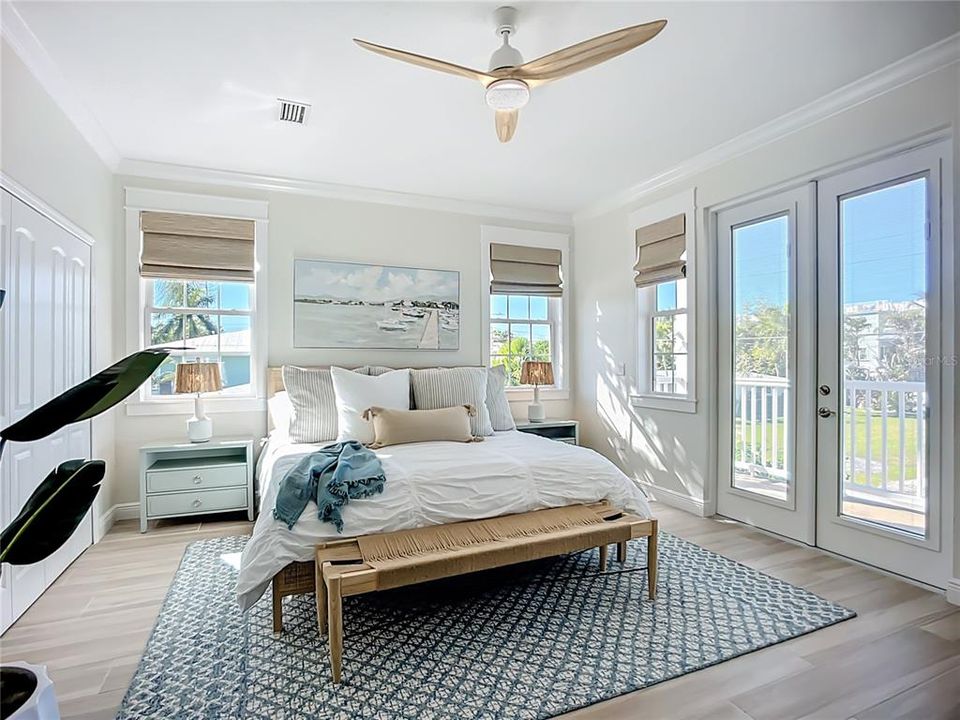 For Sale: $3,395,000 (4 beds, 3 baths, 2690 Square Feet)